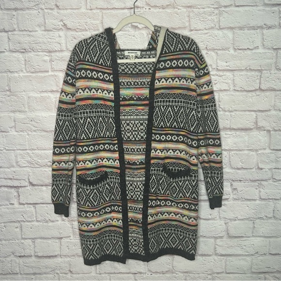 Monteau Multicolor Patterned Sweater - Picture 5 of 12